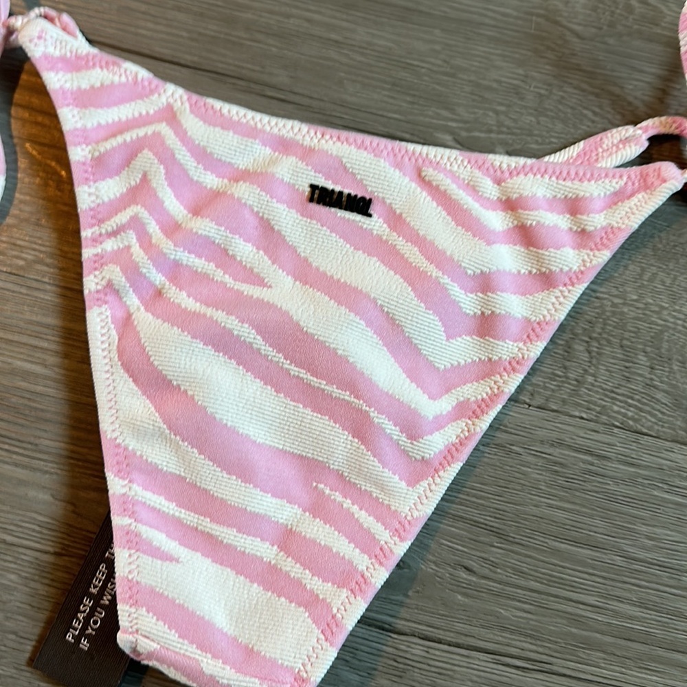 Zebra punch pink zebra string bottom - Picture 4 of 9